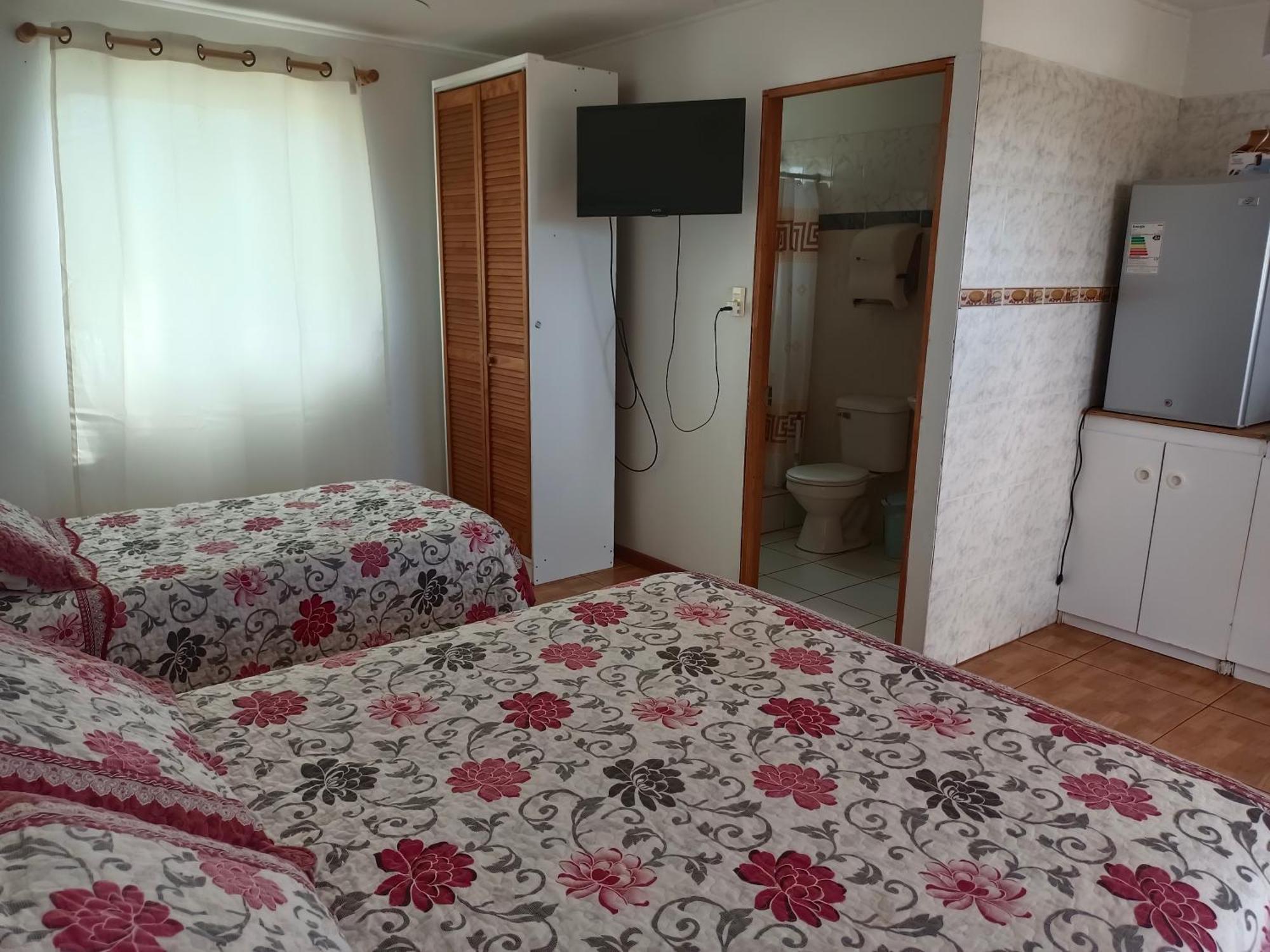 Cabanas Te Pito Kura Hanga Roa Esterno foto